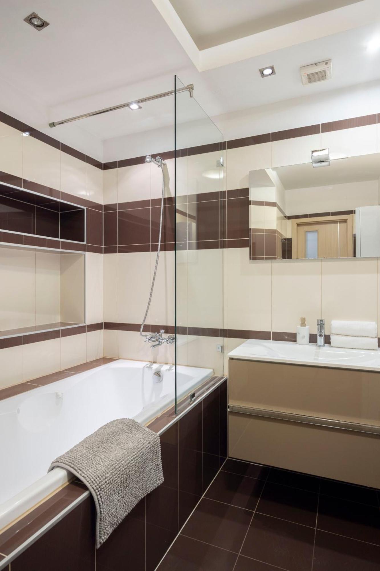 Exclusive Central Suite With Balcony By Prestige Homes Budapest Bagian luar foto
