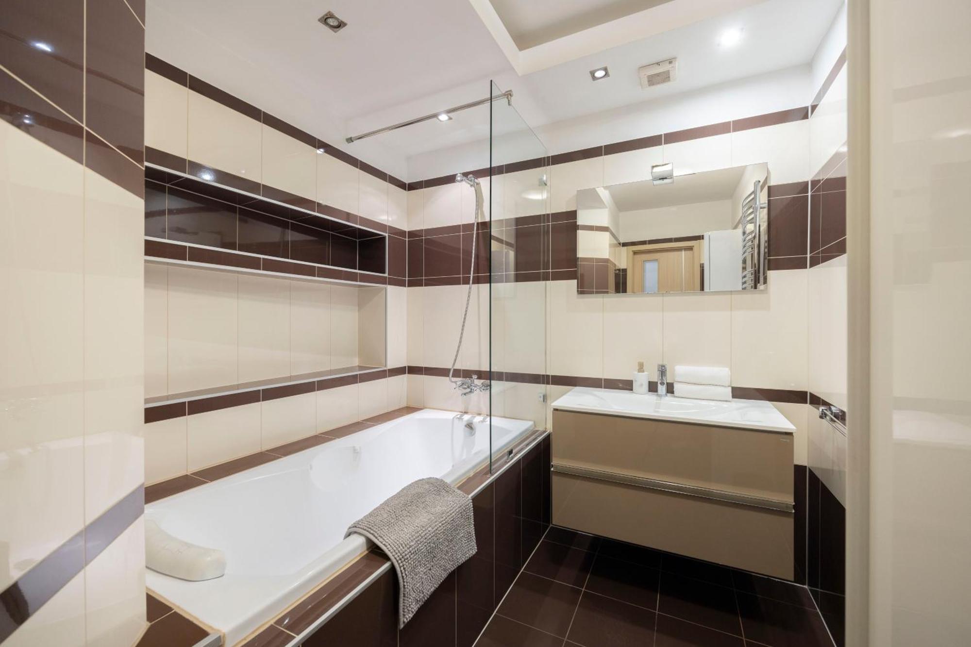 Exclusive Central Suite With Balcony By Prestige Homes Budapest Bagian luar foto